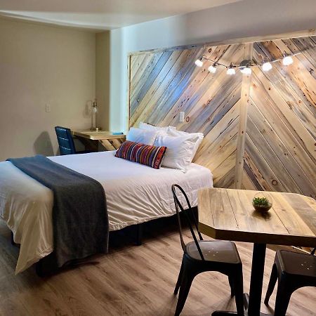 Horseshoe Bend Motel Lovell Екстер'єр фото